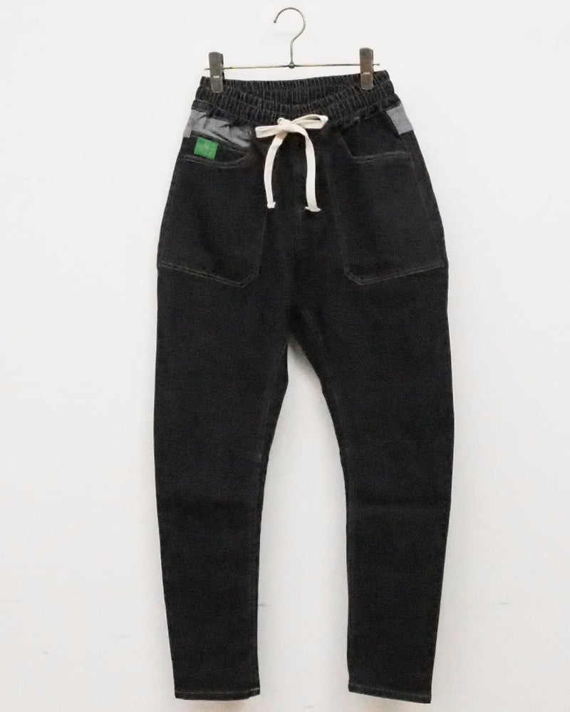 新色追加・再入荷》8Laboratory スリムサルエルデニムパンツ | &Vogue