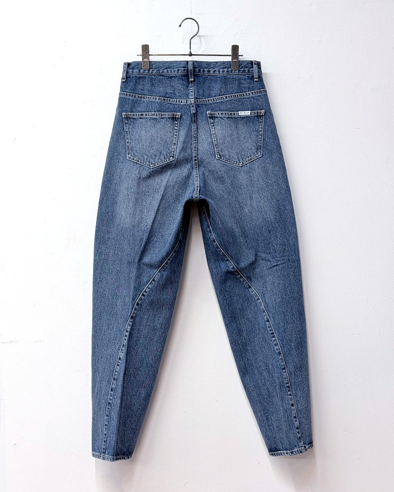 BIT BLUE　ビットブルー　3Dサルエルワイドデニム　ジーンズ　立体裁断　サルエルシルエット　ワイドパンツ　ヴィンテージ加工　ワークスタイル　ユニセックス　ボトムス