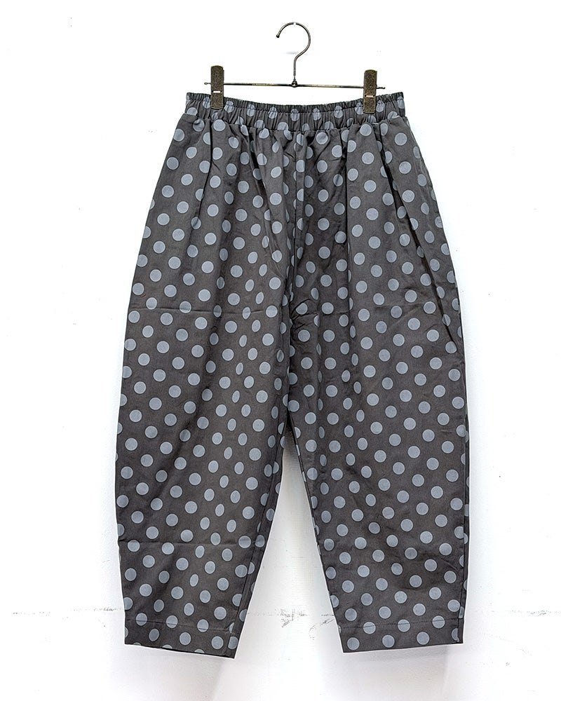 limiless　リミレス　ドットゆるっとパンツ　ドット柄　水玉　ワイドシルエット　ウエストゴム　リラックスパンツ　イージーパンツ　大人ナチュラル　ボトムス