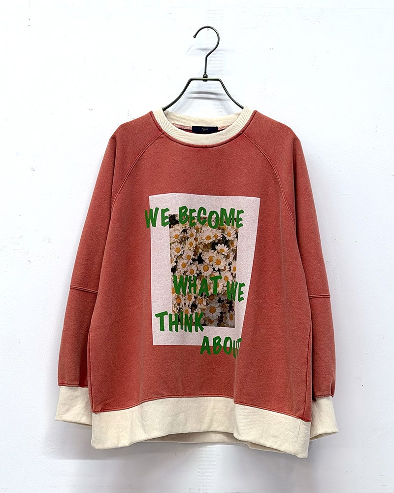 Figgle　フィグル　綿レーヨンバイカラープリント長袖プルオーバー　裏毛スウェット　ユーズド加工　バイカラーリブ　フラワープリント　ヴィンテージ風　リラックスシルエット　大人カジュアル