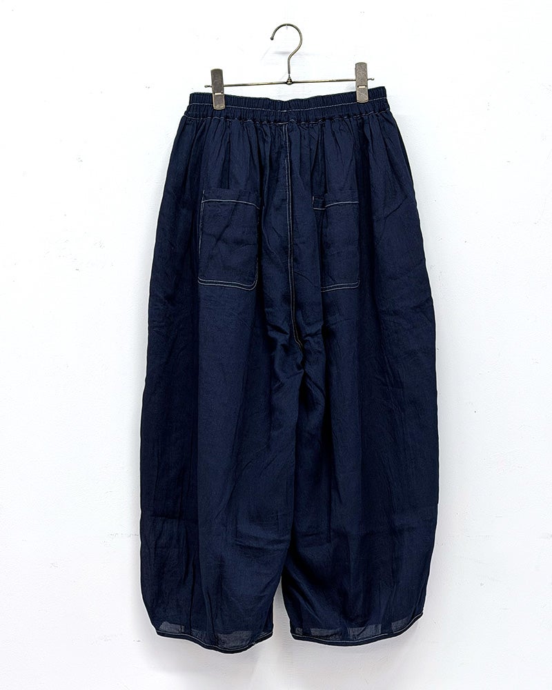 limiless　リミレス　デニムサーカスパンツ　ワイドシルエット　コクーンシルエット　フェード加工ベージュ　セットアップ可能　ウエストゴム　体型カバー　大人カジュアル　ボトムス