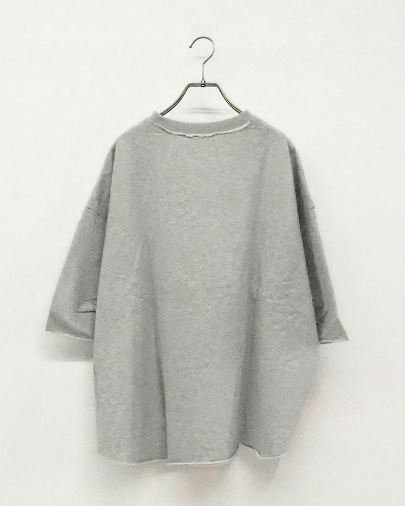 カットオフ袖下タックワイドプルオーバー　長袖　切りっぱなし加工　袖下タック入り　ワイドシルエット　ドロップショルダー　前後差着丈　サイドスリット　大人カジュアル　ナチュラル