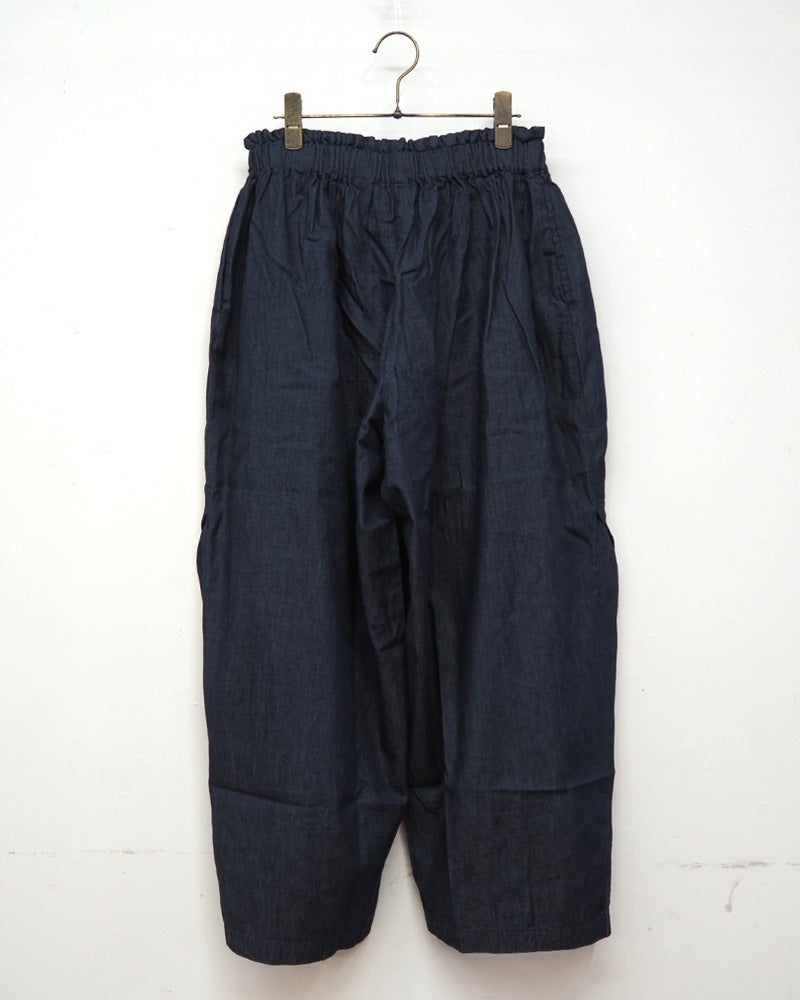 limiless　リミレス　デニムパンツ　ジーンズ　ストレートシルエット　ウエスト後ろゴム　ネイビー　ブラック　2カラー展開　大人カジュアル　定番ボトムス