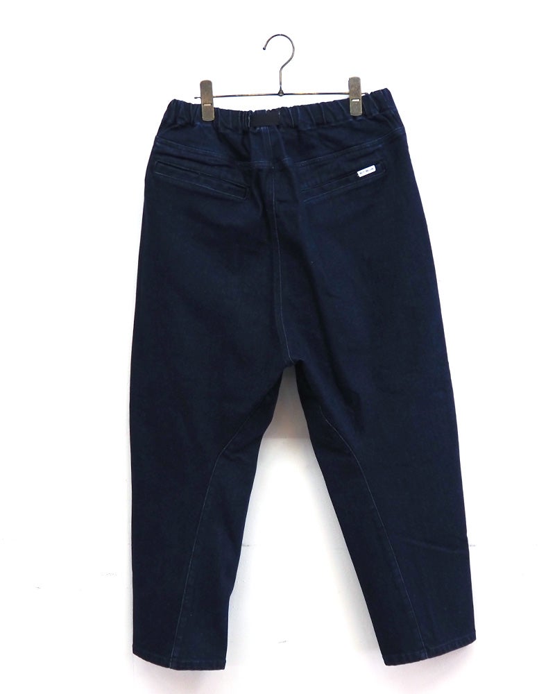 BITBLUE　ビットブルー　JOG3Dデニムワイドテーパード　ジョグデニム　ニットデニム　立体裁断　バルーンシルエット　ウエストゴム　インディゴ染め　ヴィンテージ加工　体型カバー　大人カジュアル