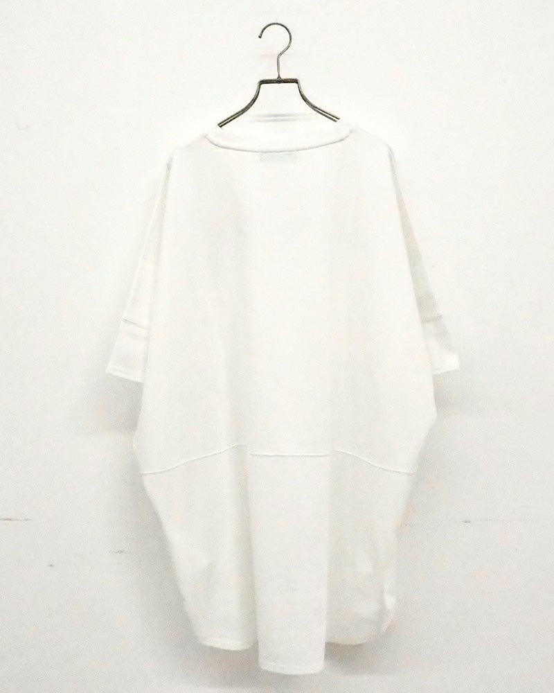 limiless　リミレス　天竺刺繡T　半袖　ビッグシルエット　カレッジロゴ刺繡　立体感　ドロップショルダー　前後差着丈　サイドスリット　大人カジュアル