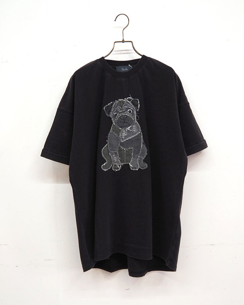 limiless　リミレス　パウダー天竺パッチワークパグT　半袖　ビッグシルエット　パグ刺繡　犬デザイン　ドロップショルダー　前後差着丈　サイドスリット　大人カジュアル