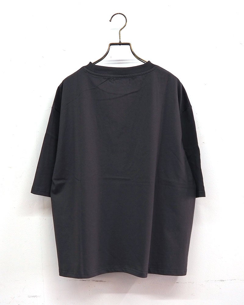 limiless　リミレス　花と鳥Tシャツ　半袖　ビッグシルエット　ボタニカルイラスト　バードプリント　ドロップショルダー　前後差着丈　サイドスリット　大人カジュアル