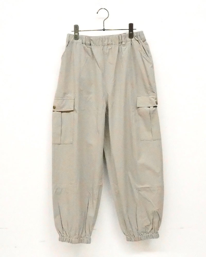 limiless　リミレス　ナイロンリップストップカーゴパンツ　ワイドシルエット　セットアップ可能　ウエストゴム　ドローコード　ミリタリースタイル　軽量　ユニセックス　大人カジュアル