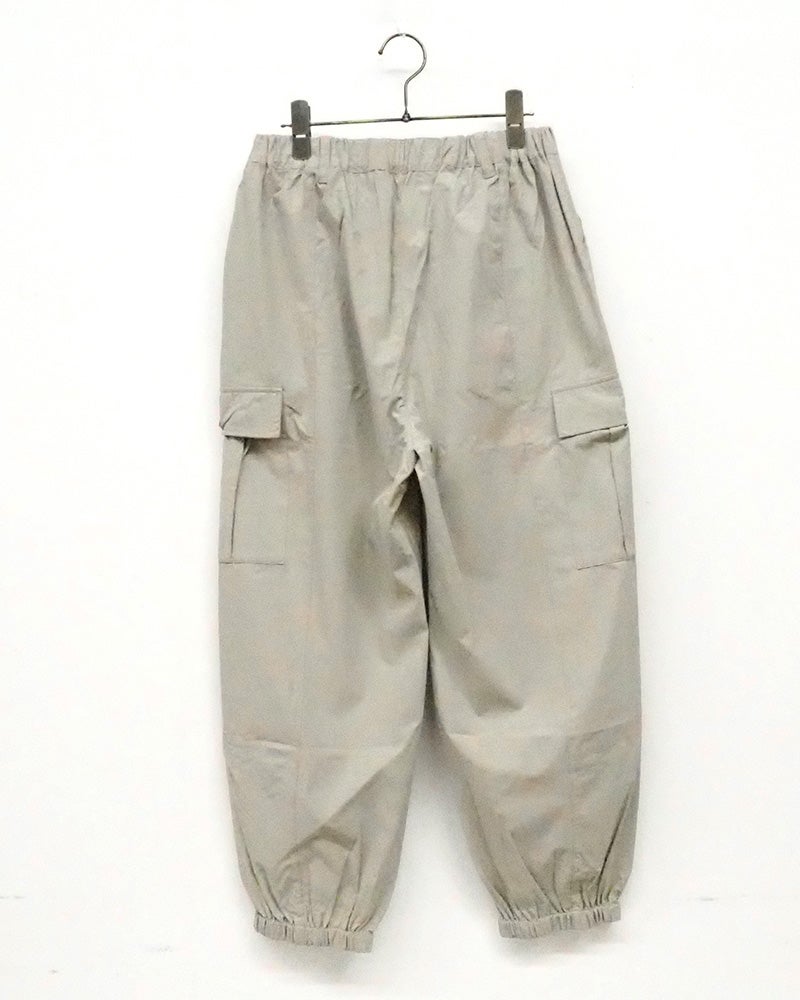 limiless　リミレス　ナイロンリップストップカーゴパンツ　ワイドシルエット　セットアップ可能　ウエストゴム　ドローコード　ミリタリースタイル　軽量　ユニセックス　大人カジュアル