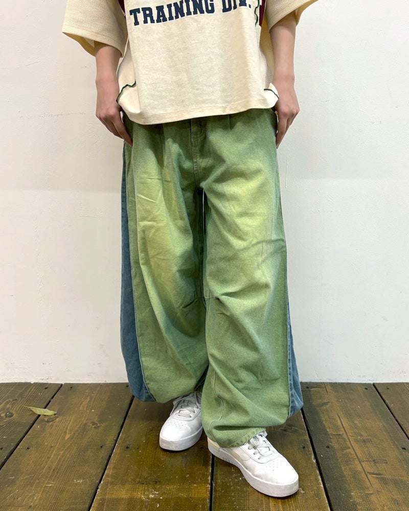limiless　リミレス　カラーデニム脇タックパンツ　イージーパンツ　サイドタック　コクーンシルエット　ウエストゴム　ドローコード　製品洗い加工　ヴィンテージ風　フェードカラー　大人カジュアル