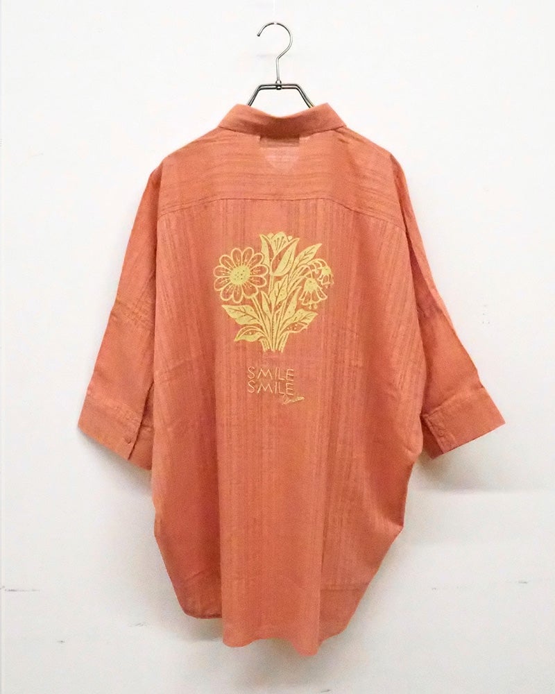 limiless　リミレス　シアーチェックプリント＆刺繍シャツ　半袖シャツ　シアー素材　チェック柄織り　バックプリント　フラワーモチーフ　ロゴ刺繍　ワイドシルエット　ドロップショルダー　大人カジュアル