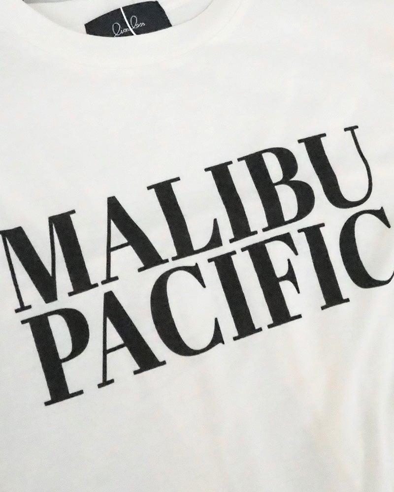 8Laboratory エイトラボラトリー 汗シミ防止天竺ドルマンプルオーバー 半袖Tシャツ フロント英字ロゴプリント バックドレープデザイン 後ろ姿立体切替 ドルマンスリーブワイドシルエット 汗シミ防止加工天竺生地 フリーサイズ 全4カラー ナチュラルカジュアル