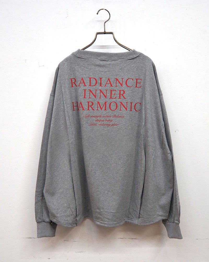 limiless リミレス スポーティプリントロンT 長袖Tシャツカットソー 左胸シンプルワンポイント英字プリント バックメッセージロゴプリントデザイン 裾ドローコードドロスト仕様 袖口リブ 前後差ラウンドヘム