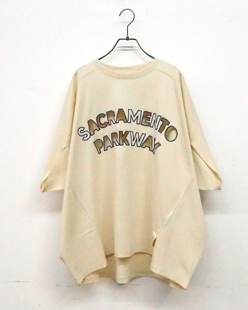 limiless リミレス 刺繍Tシャツアンサンブル 2点セット 半袖カットソー ロゴくり抜きカットワーク刺繍 配色レイヤード 首元裾のぞかせ インナーセット ドルマンスリーブ ゆったり ビッグシルエット フリーサイズ アメカジ ストリート カジュアル夏コーデ