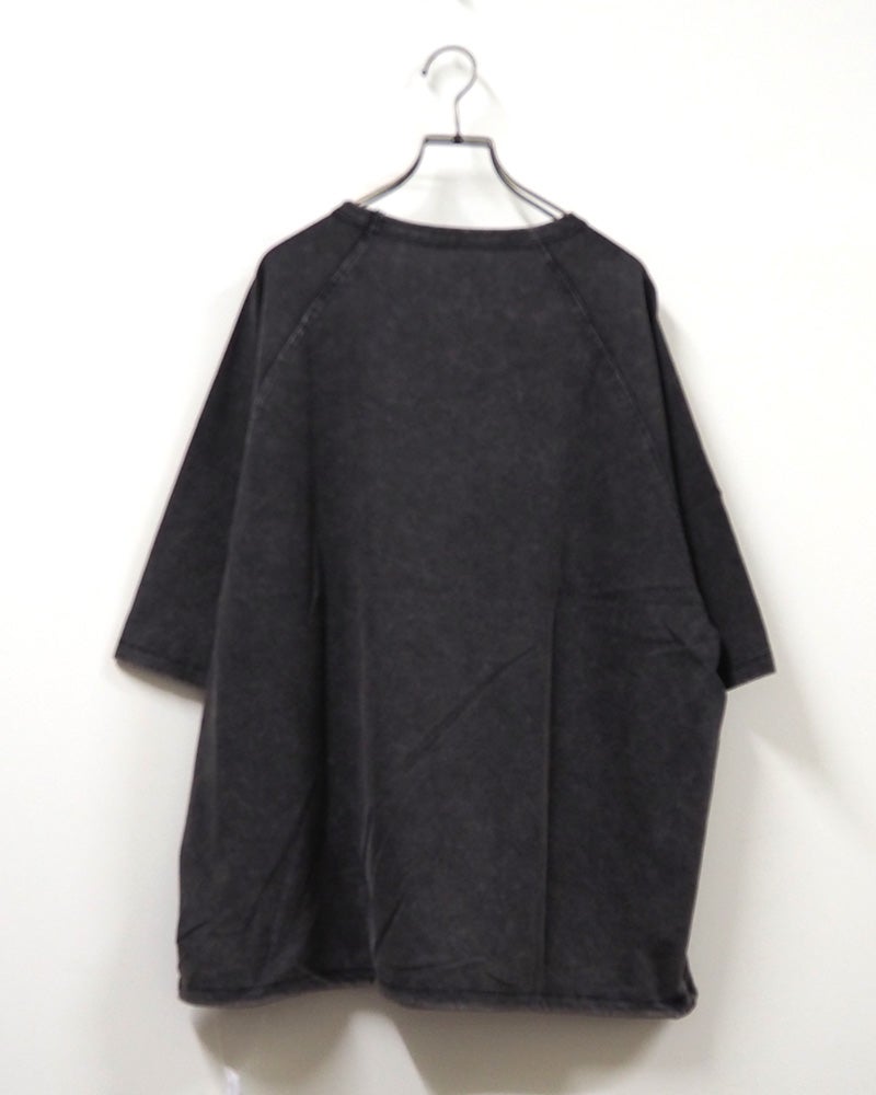 8Laboratory エイトラボラトリー ラグランパンサーT 半袖Tシャツ カットソー フロッキープリント カレッジロゴ PANTHERS ピグメント加工 ヴィンテージ風 裾ドローストリング 裾絞りバルーンシルエット ラグランスリーブ コットン天竺 ゆったり フリーサイズ アメカジ夏コーデ