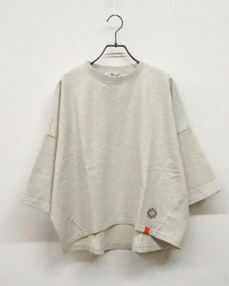 裏毛7分ワイドTEE 七分袖スウェット プルオーバー 裏毛生地 スモーキーカラー フェード感 裾ワッペン オレンジピスタグ ドロップショルダー 7分袖 ワイドシルエット フリーサイズ ゆったり 体型カバー 大人カジュアル 春秋コーデ