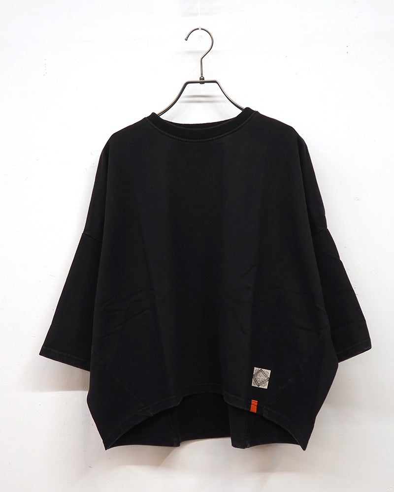 裏毛7分ワイドTEE 七分袖スウェット プルオーバー 裏毛生地 スモーキーカラー フェード感 裾ワッペン オレンジピスタグ ドロップショルダー 7分袖 ワイドシルエット フリーサイズ ゆったり 体型カバー 大人カジュアル 春秋コーデ