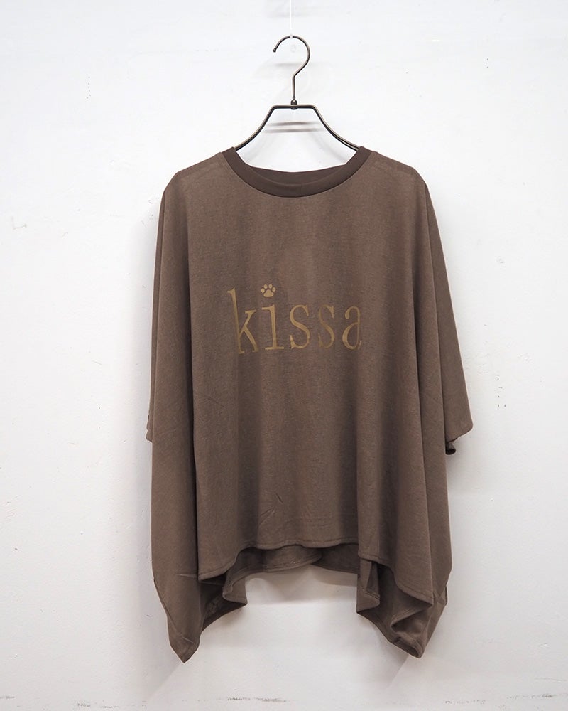limiless リミレス シアー天竺UVカットポンチョT 半袖 五分袖カットソー kissa肉球英字ロゴプリント UVカット機能 シアー天竺生地 透け感 落ち感 ドルマンスリーブ ポンチョシルエット フリーサイズ ゆったり オーバーサイズ ビッグシルエット 体型カバー 大人カジュアル夏コーデ