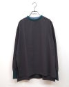 トリムロングスリーブT 長袖Tシャツ ロンT リンガーTシャツ 配色リブ 重ね着風 首元トリム 袖口配色 サイドスリット入り 前後差ヘム マルチボーダー フリーサイズ ゆったり 体型カバー ストリート アメカジ 大人カジュアル秋冬コーデ チャコールボーダー