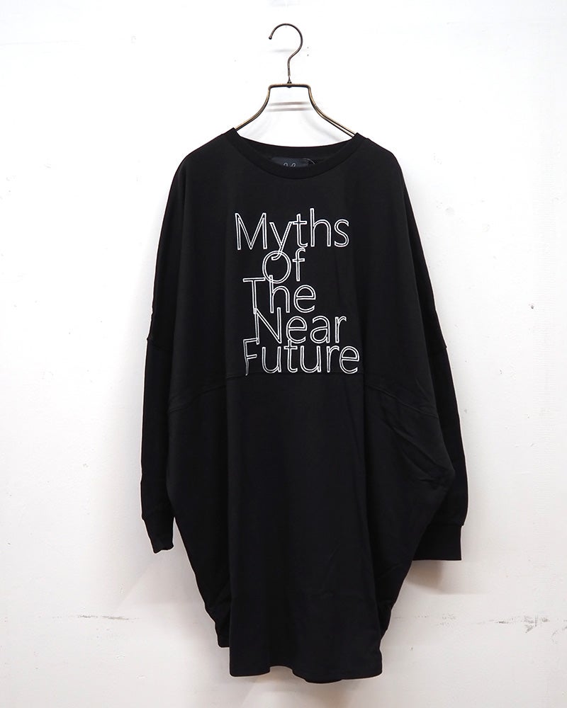 limiless リミレス 天竺BIG刺繍TEE 長袖Tシャツ ロンT ビッグロゴ刺繍 英字刺繍 コクーンシルエット チュニック丈 ドロップショルダー ビッグシルエット オーバーサイズ ユニセックス レディース ゆったり 体型カバー ストリートモード秋冬コーデ ブラックダークグリーンワインベージュ