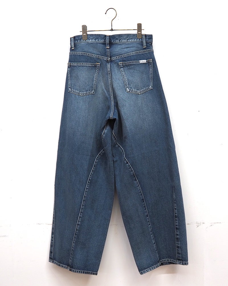 BIT BLUE ビットブルー 3Dバレルパンツ バレルデニム カーブパンツ 立体裁断デニム 3Dシルエット アーチステッチ ウォッシュ加工 ハイウエスト ワイドデニムパンツ ジーンズ レディース ボトムス ヴィンテージ風大人カジュアル通年コーデ ブルー
