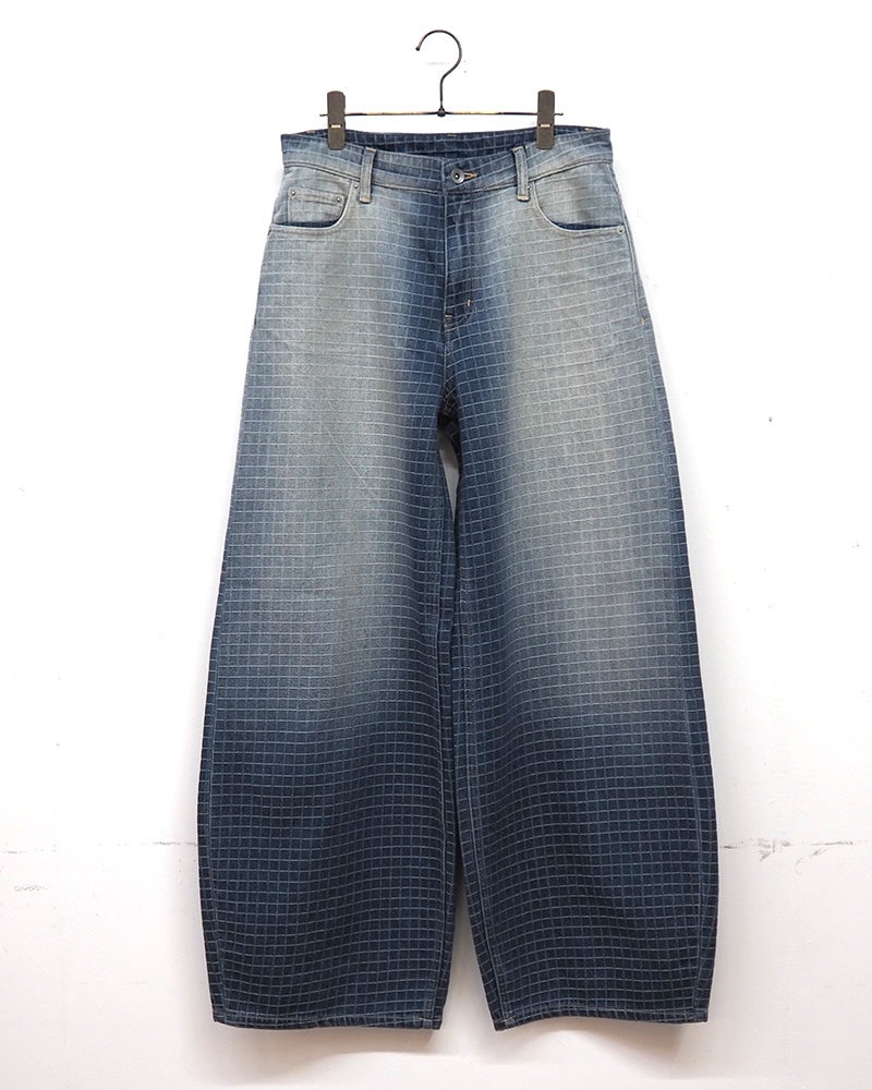 BIT BLUE ビットブルー 格子柄デニム チェック柄 デニムパンツ ウォッシュ加工 グラデーション フェード加工 ワイドシルエット コクーンデニム バレルパンツ ジーンズ ジーパン レディース ボトムス ヴィンテージ風古着風大人カジュアル通年コーデ ブルー