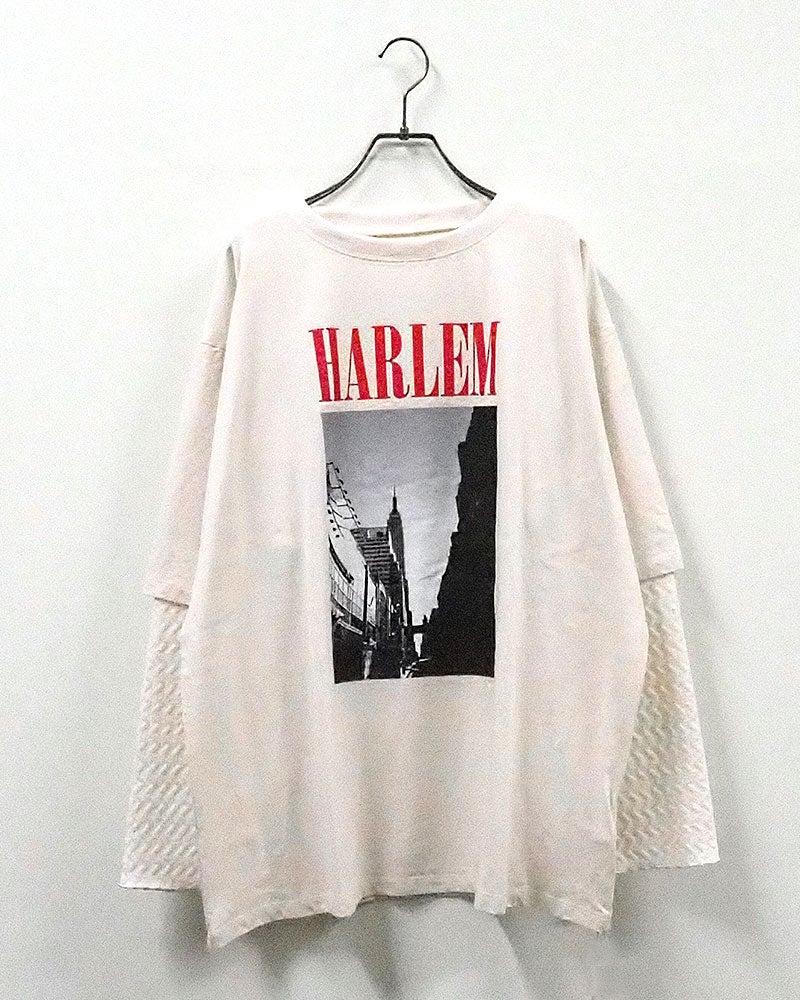 天竺パウダー加工レイヤードロンT 長袖Tシャツ ロンT フォトプリント ロゴTシャツ フェイクレイヤード 重ね着風 袖ジャガード切替 異素材 ドロップショルダー オーバーサイズ ユニセックス レディース ゆったり 体型カバー アメカジストリート古着風秋冬コーデ ブラックホワイト